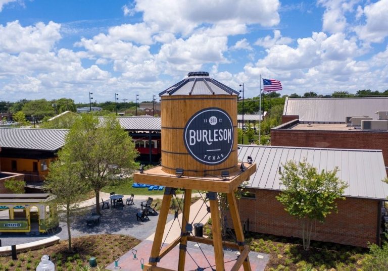 burleson-tx-water-tower