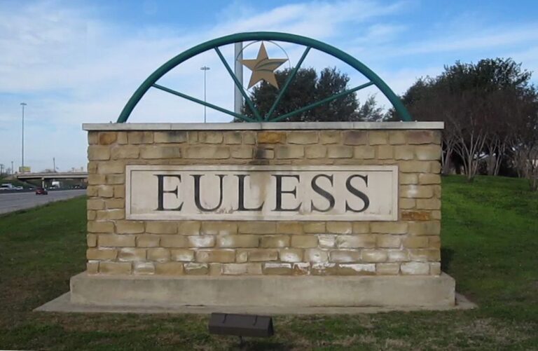 Stone welcome monument for the City of Euless, Texas