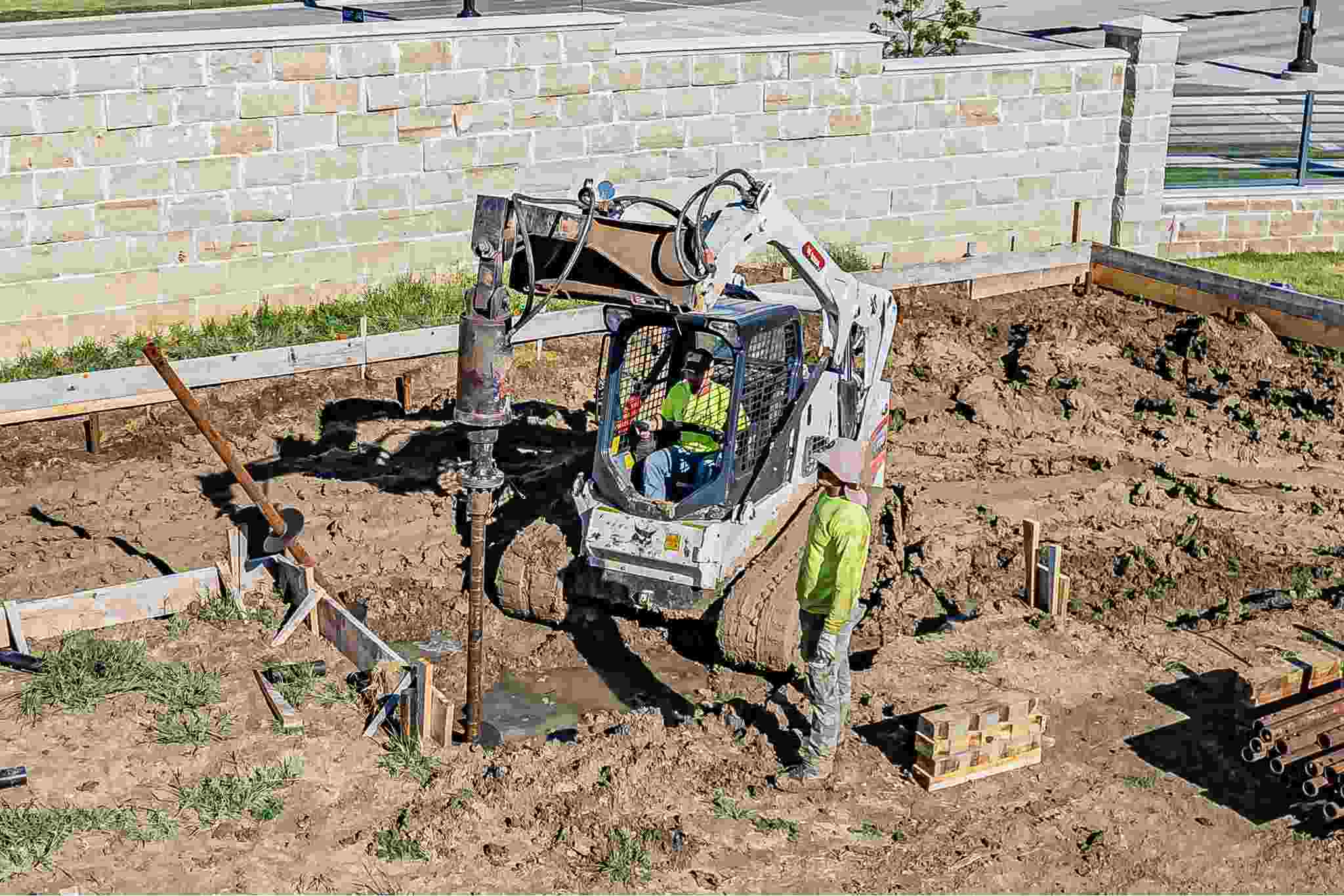 helical-piers-vs-driven-piles